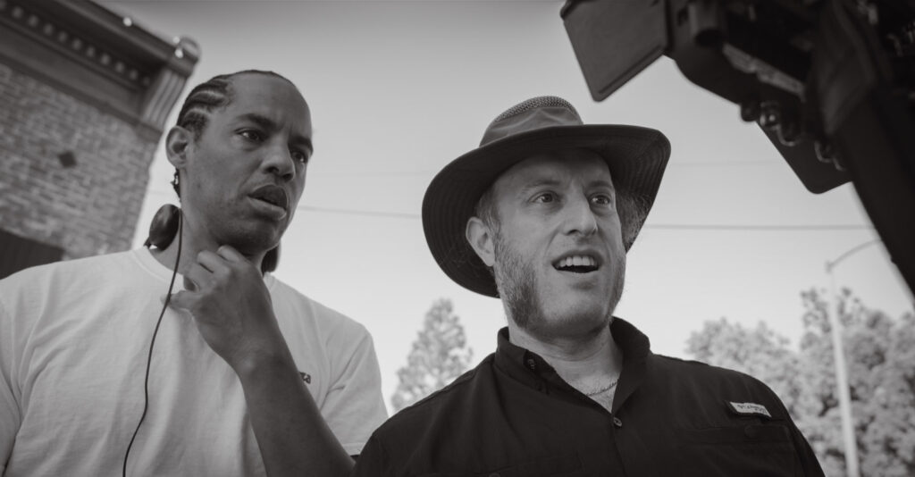 Behind the scenes from Børn commercial of Desmond and Dustin at the monitor